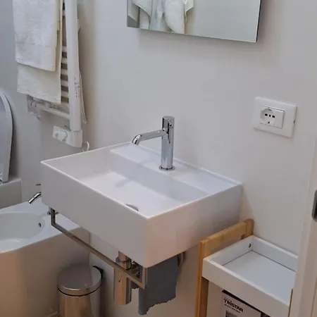 Nicasa, Ristrutturato Nel Cuore Di *